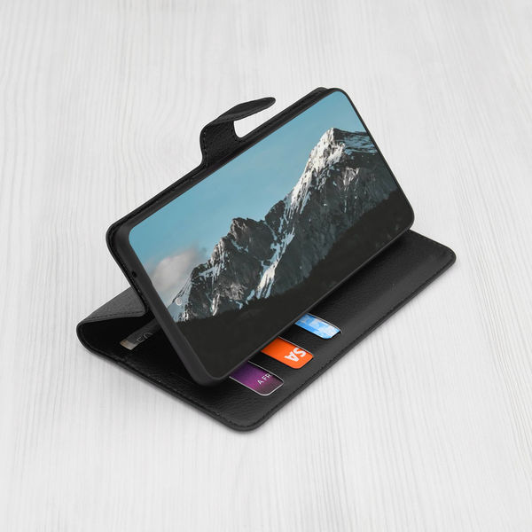 Techsuit - Leather Folio - iPhone 15 Pro - Black