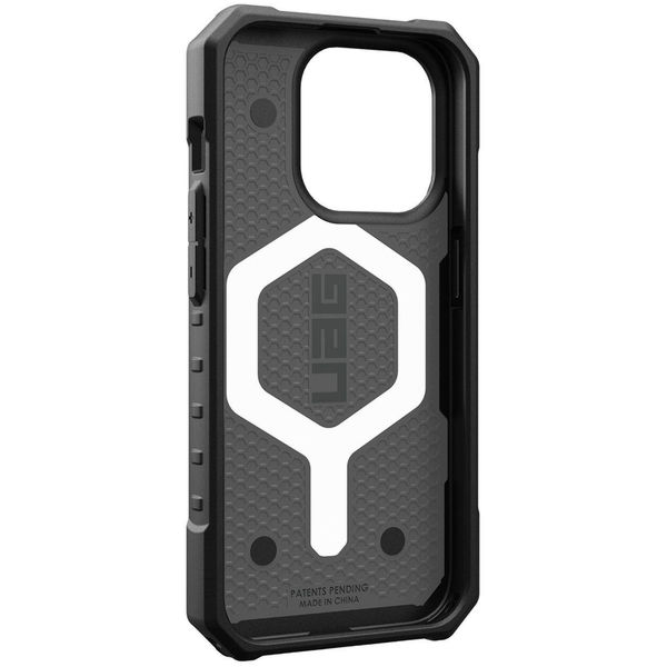 UAG - Pathfinder SE MagSafe - iPhone 15 Pro - Geo Camo