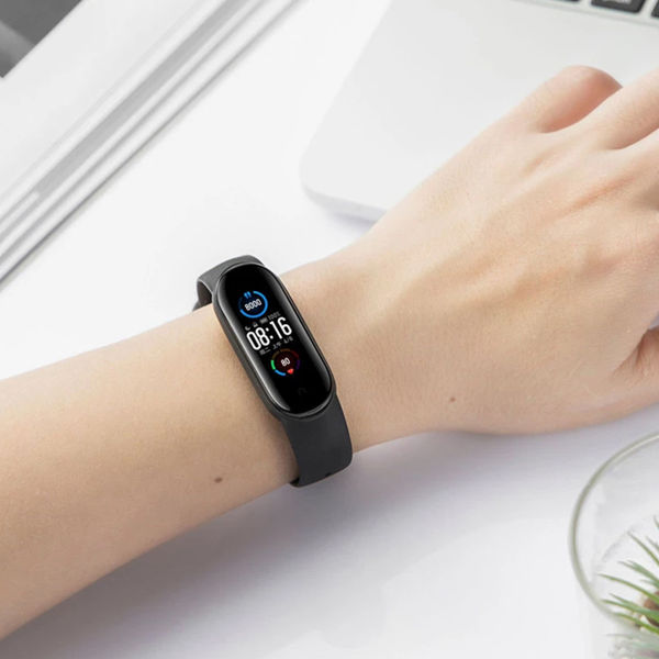 Techsuit - Watchband (W013) - Xiaomi Mi Band 5 / 5 NFC / 6 / 6 NFC / Amazfit Band 5 - Dark Red